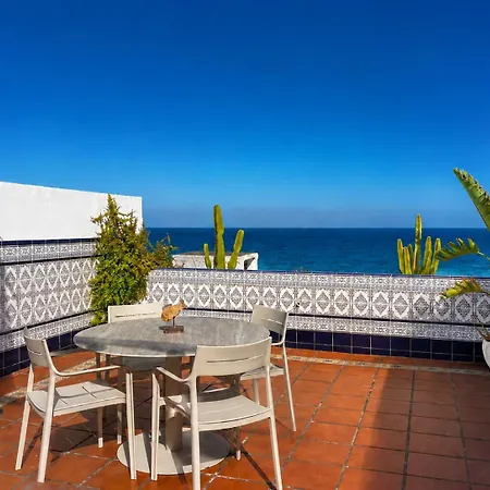 Ocean Breeze Candelaria, Terrace & Pool شقة *