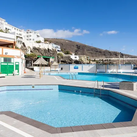 Ocean Breeze Candelaria, Terrace & Pool 아파트 *