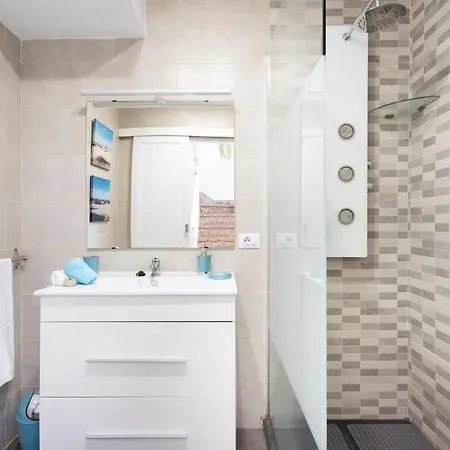 Home2book Ocean Breeze Candelaria, Terrace & Pool شقة